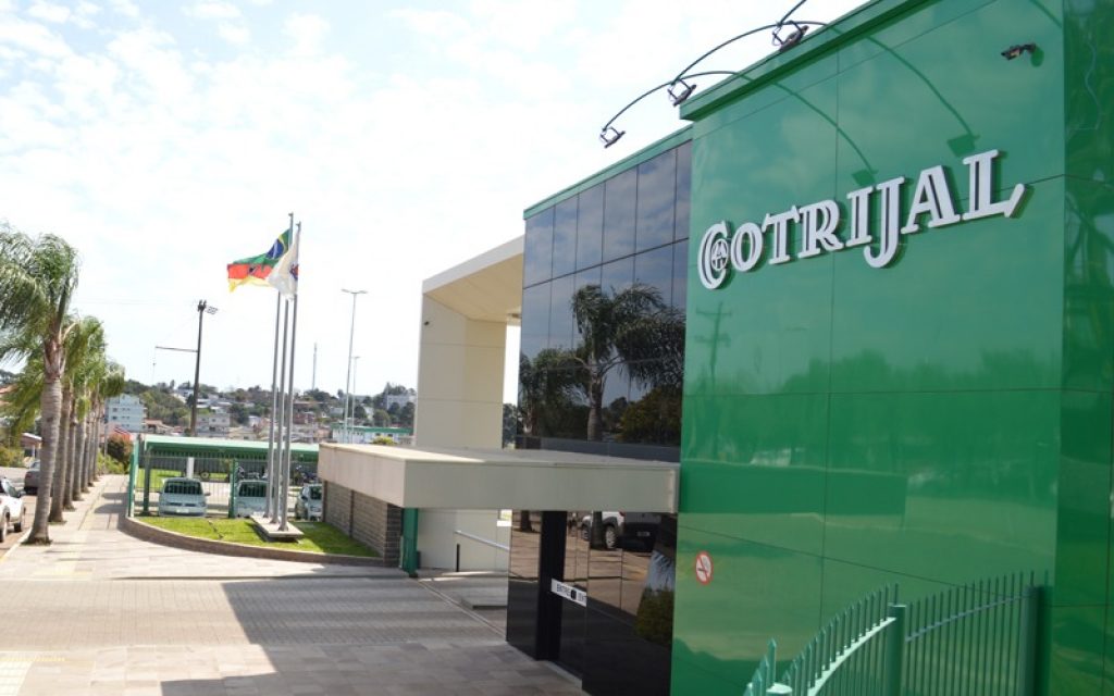 Forbes destaca Cotrijal entre as 100 maiores empresas do Agro
